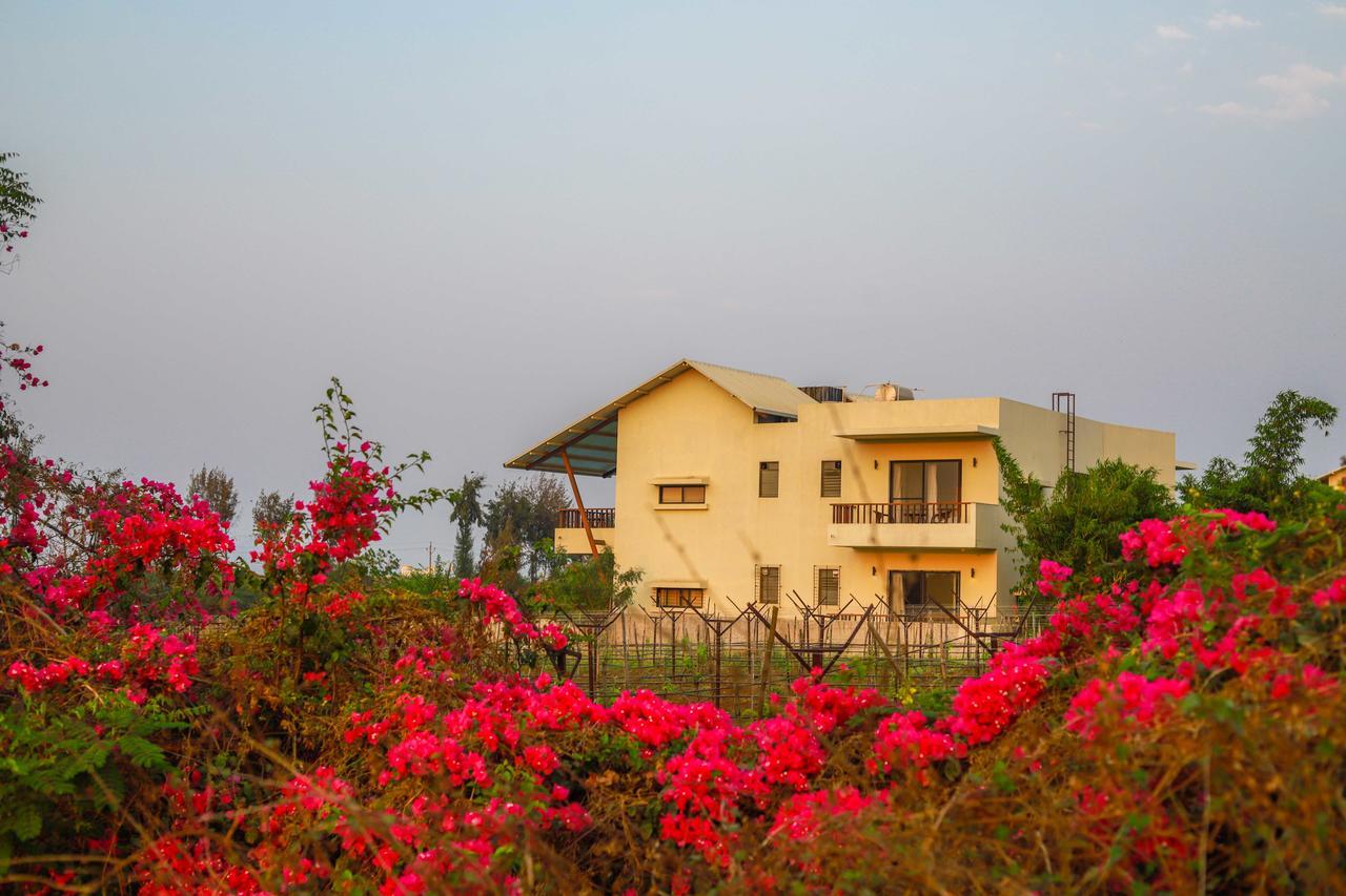 V Resorts Soma Vine Village Mahiravani Exterior photo